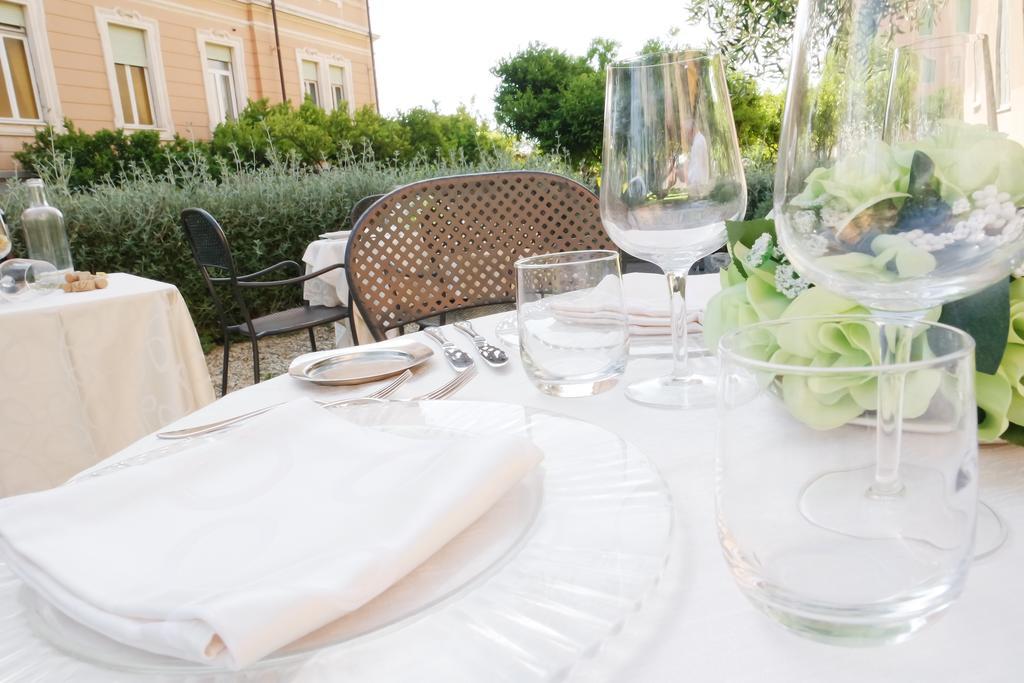 Hotel Villa San Giuseppe San Bartolomeo Al Mare Exterior foto