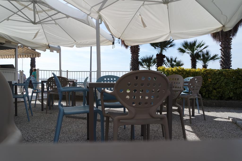 Hotel Villa San Giuseppe San Bartolomeo Al Mare Exterior foto